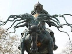 В Лондоне разгорелся  скандал вокруг памятника Чингисхану
